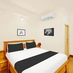 Hotel Super Townhouse Centre Formerly Mahendra, Mysore